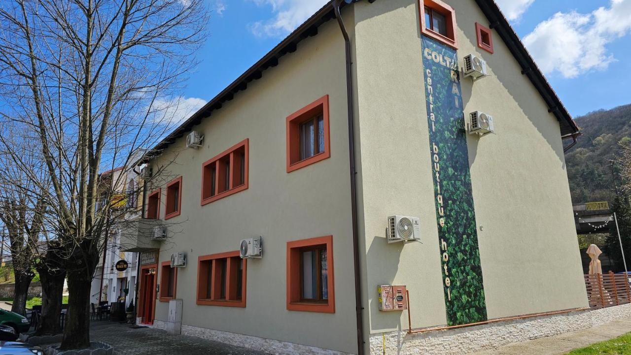 Colt De Rai Resita Exterior foto