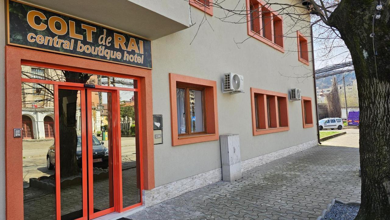 Colt De Rai Resita Exterior foto